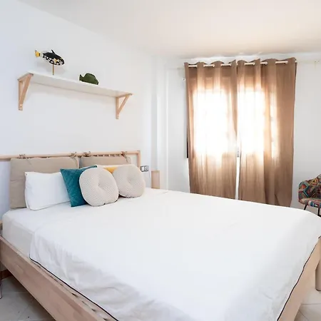 Cozy And Chic Ideal Ocean Views , Heated Pool, Sleep 4 * Playa Paraiso (Tenerife)